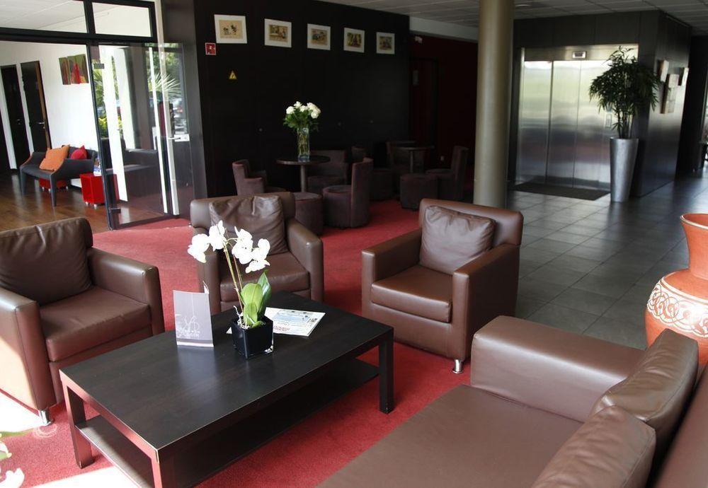 Brit Hotel Du Stade Rennes Ouest Eksteriør bilde