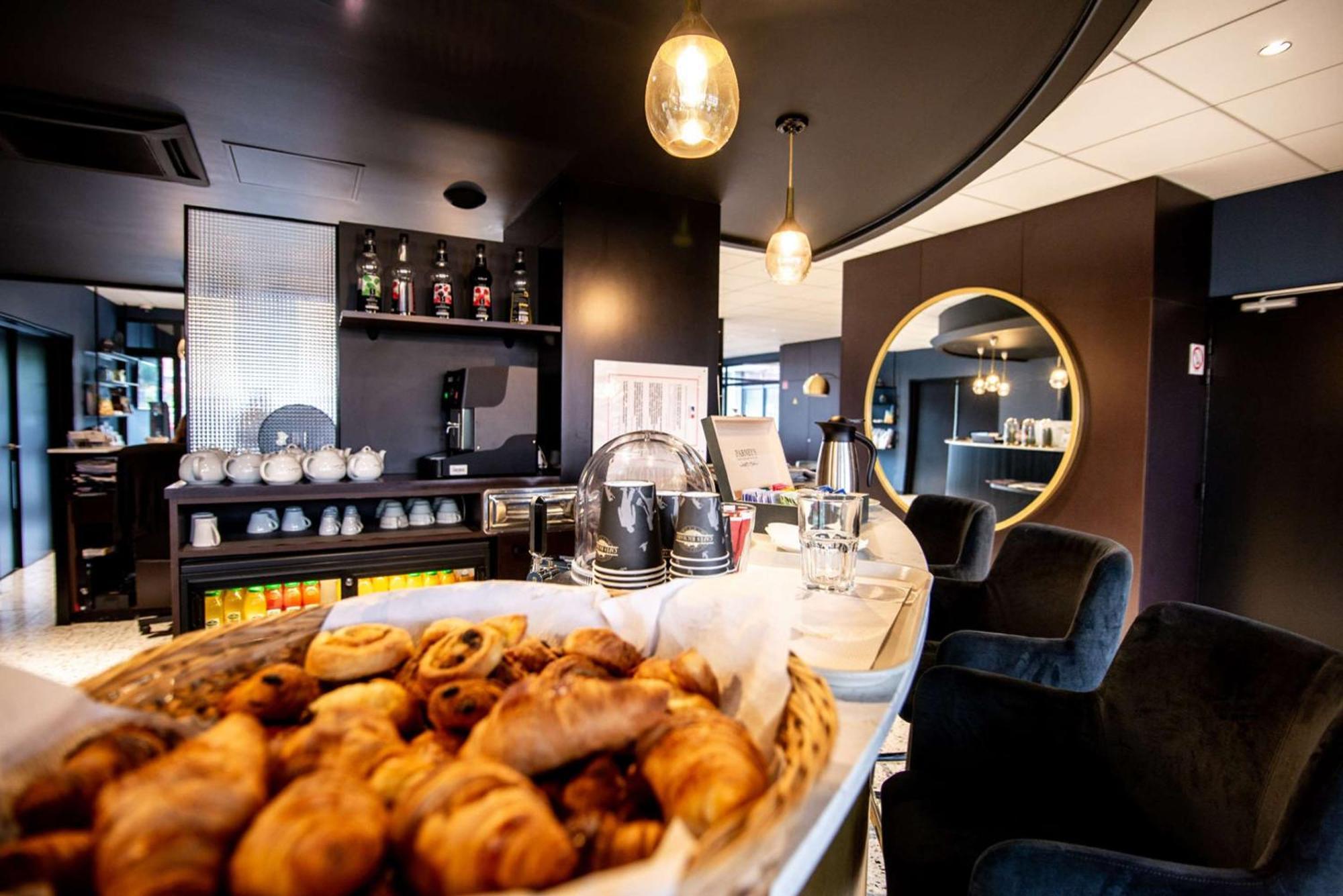 Brit Hotel Du Stade Rennes Ouest Eksteriør bilde