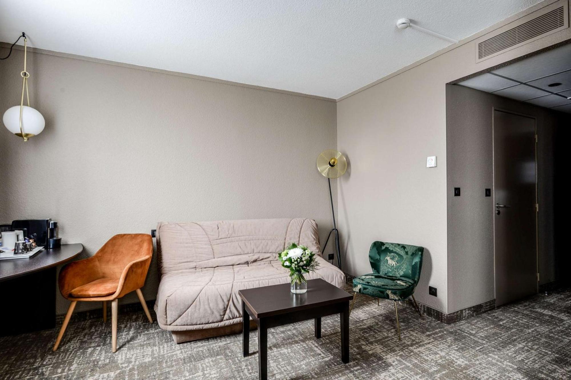 Brit Hotel Du Stade Rennes Ouest Eksteriør bilde